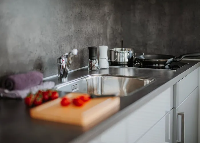 Sealoft Auf Der Ostsee Floatinghouse Trinity By Interhome Appartement Peenemunde